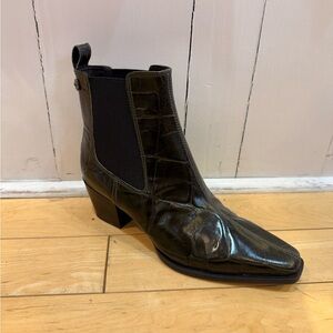 Sam Edelman Ashtyn 2 green Croco Ankle Boots